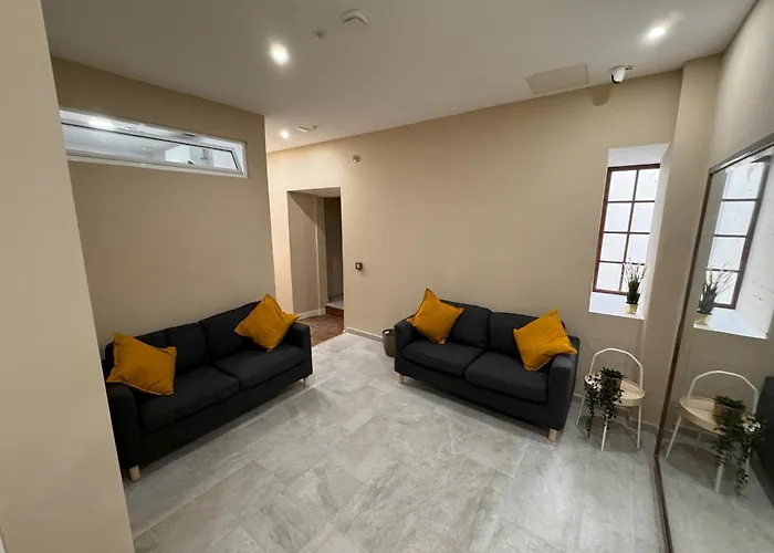 Castillo Emblematic 3*