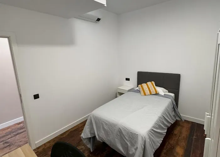 Castillo Emblematic Konukevi