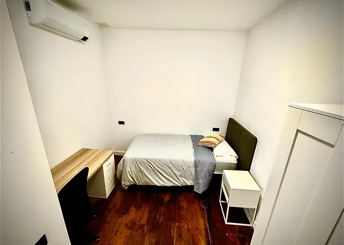 Konukevi Castillo Emblematic 3*